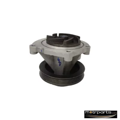 Genuine Mahindra Scorpio Water Pump