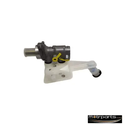 Genuine Nissan Sunny Brake Master Cylinder