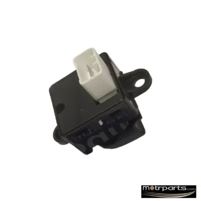 Uno Minda Hyundai Santro Xing Power Window Switch 1