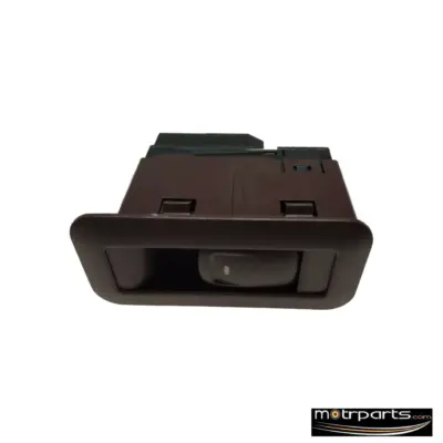 Uno Minda Mahindra XUV 500 Rear Power Window Switch