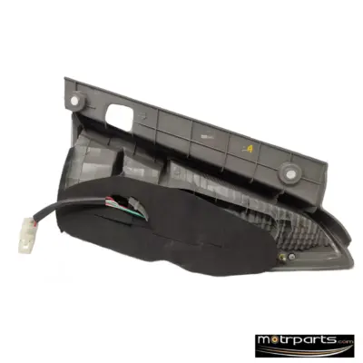 Uno Minda Toyota Innova Tail Light Left Type 2 1