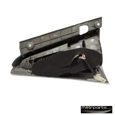 Uno Minda Toyota Innova Tail Light Right Type 2 1